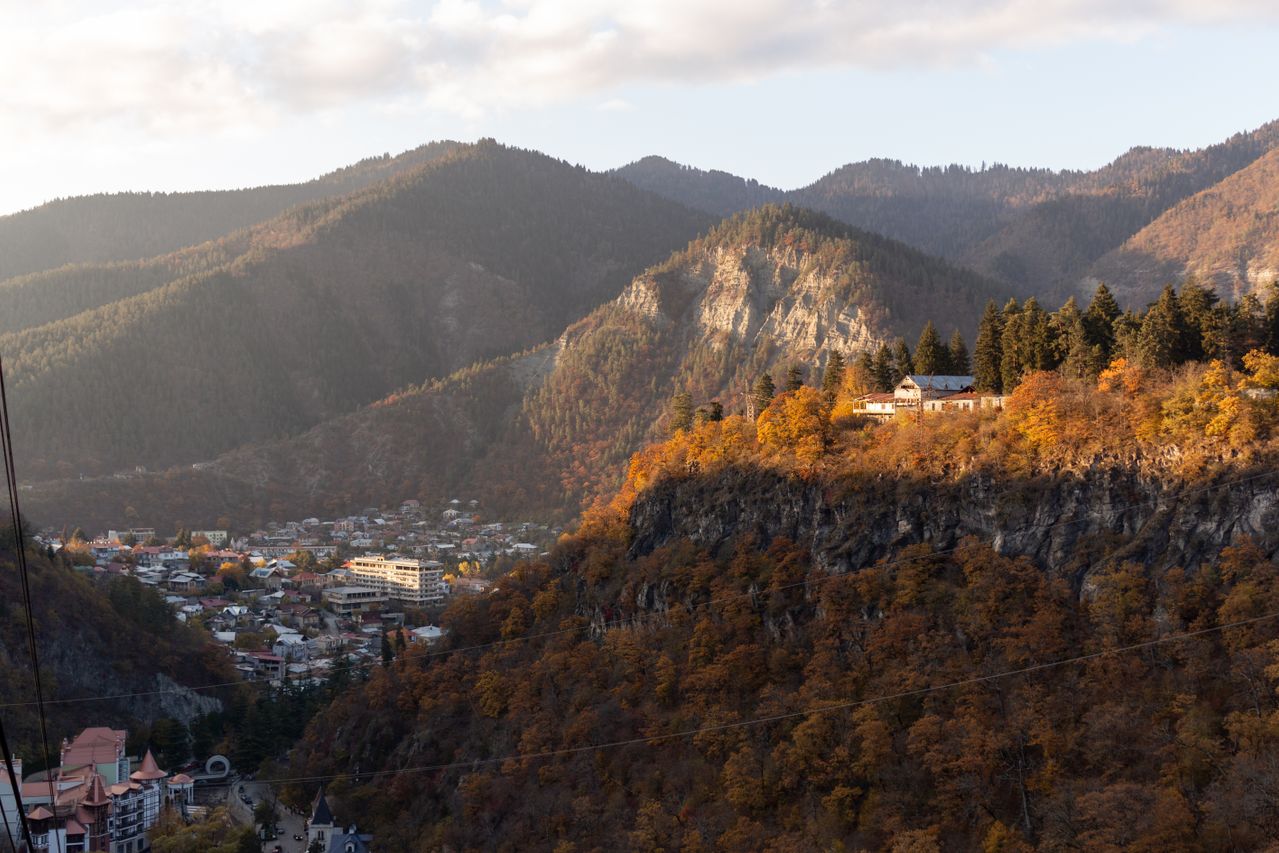 Visiting Georgia (Caucasus): Travel Guide, Culture, & eSIM Connectivity