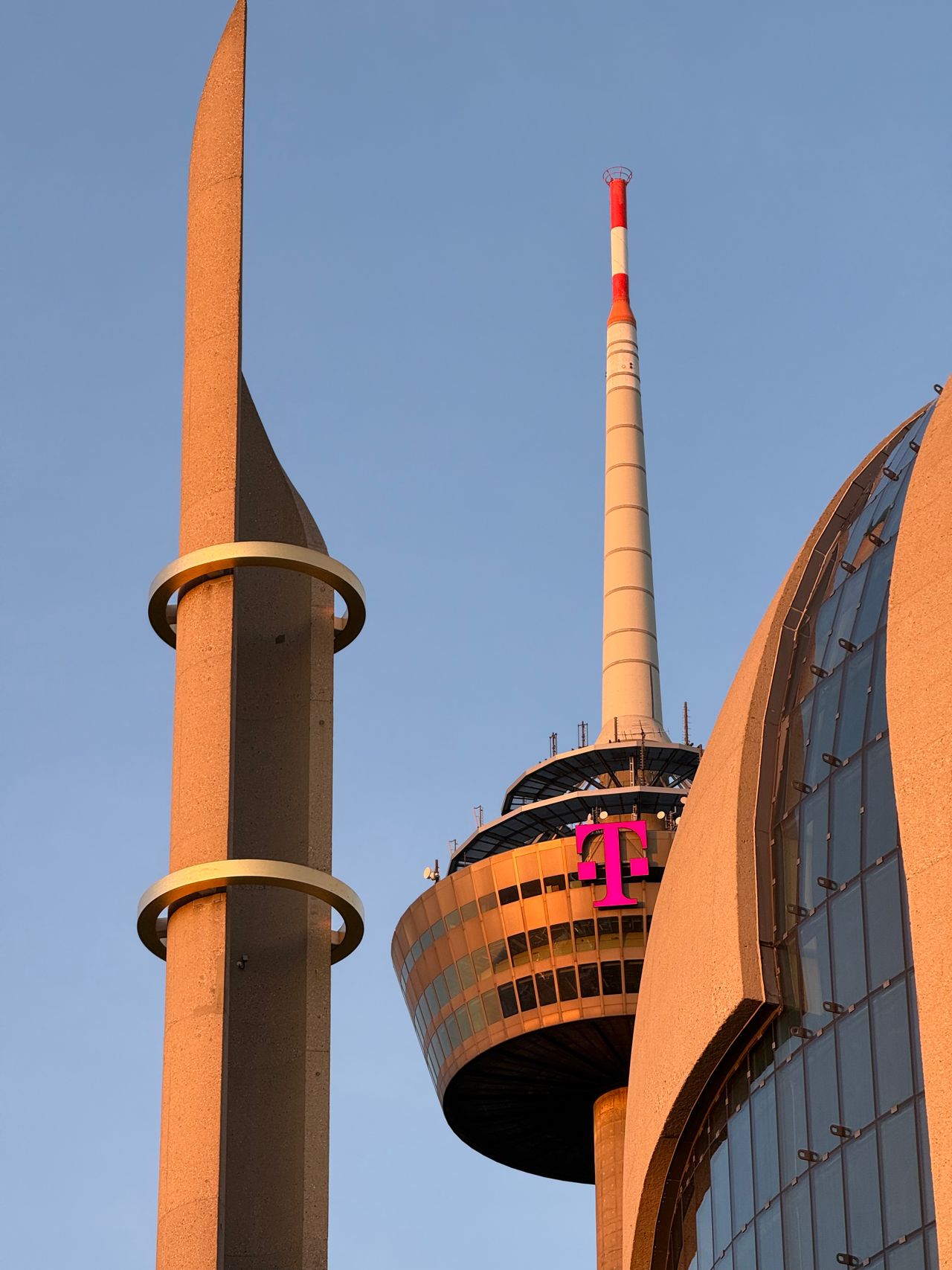 Deutsche Telekom T-Travel eSIM Review: Big Telco vs. Travel Marketplaces