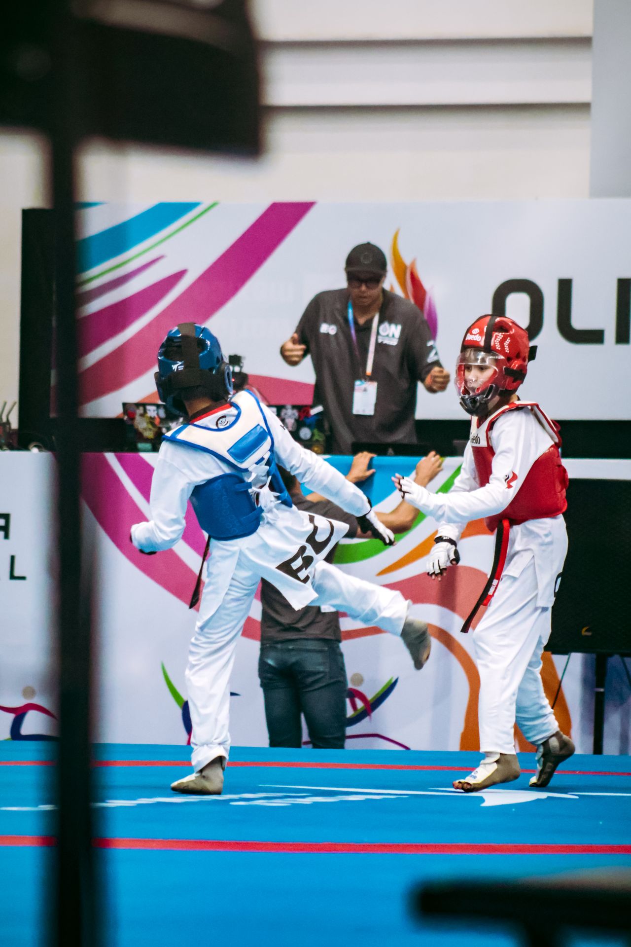 Dakar 2026 Youth Olympics: Bypass DSS Airport SIM Lines with an eSIM