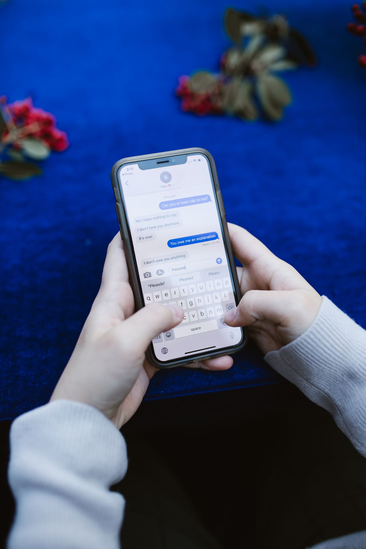 How to Keep Your Primary Number on iMessage with an eSIM (The 24-Hour Deregistration Bug)